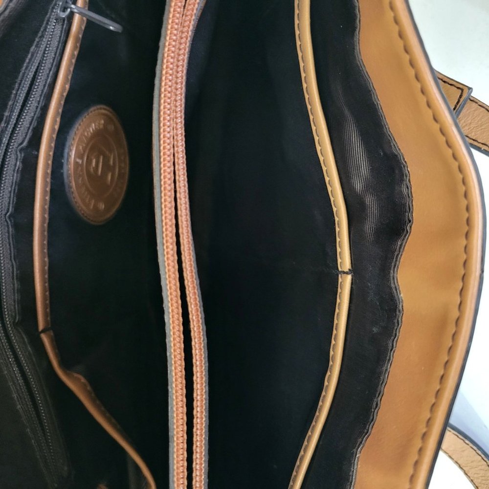 Etienne Aigner Tan Leather Vintage Purse - Picture 4 of 8
